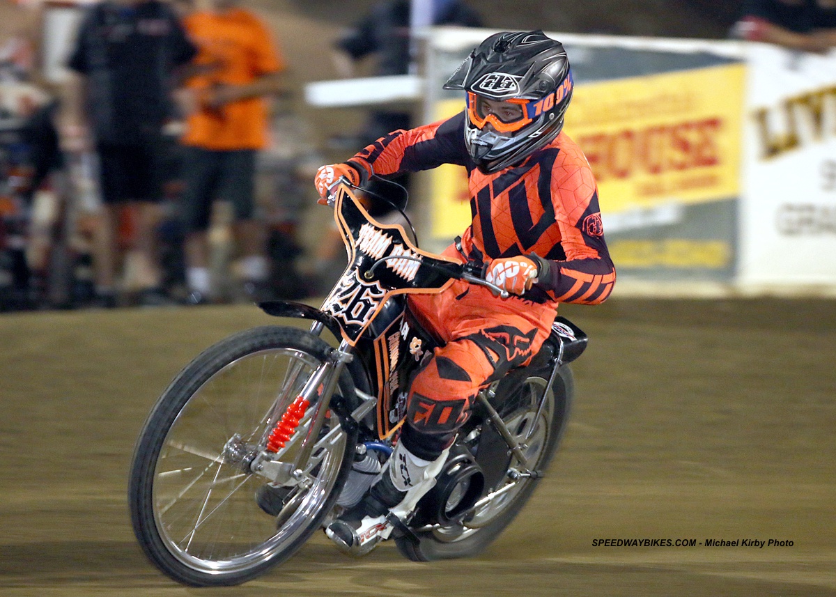 2018 Fast Fridays Speedway
